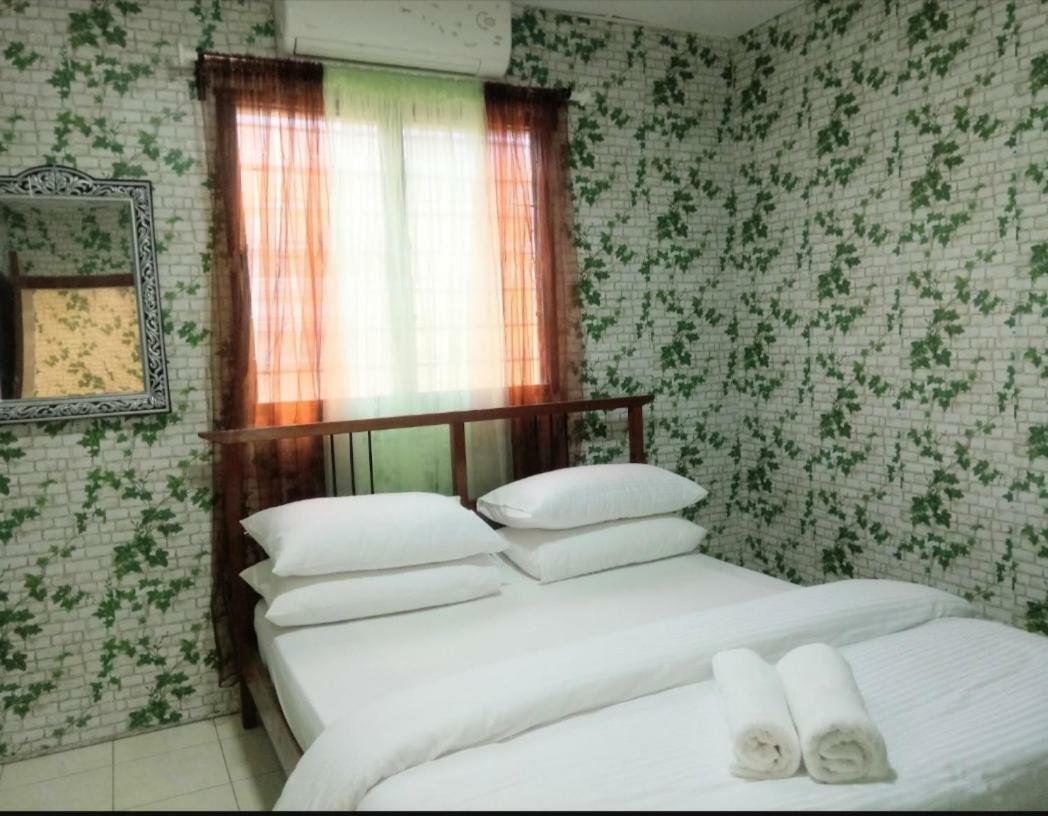 2 Bedroom Medina Dollar Landed Homestay Cheras Mrt Link Luaran gambar